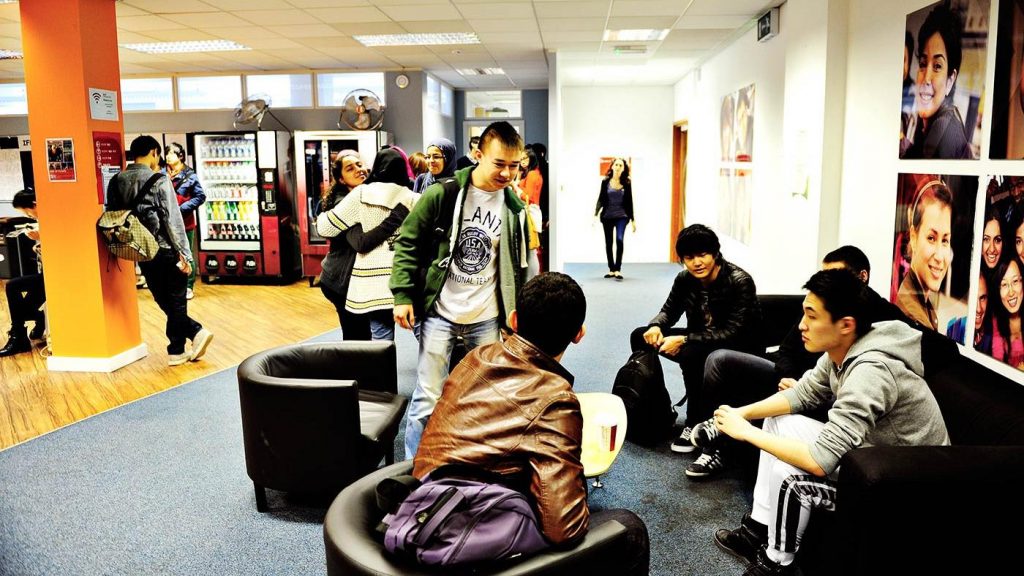 INTO-Manchester-Centre-students-break-out-space